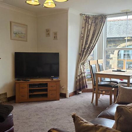 Lyndale Self-Catering Apartment Sleeps 4 Windermere Eksteriør bilde